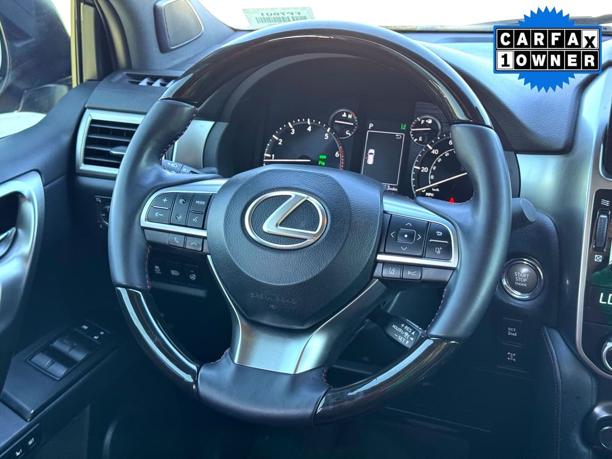 2022 Lexus GX - Image 25