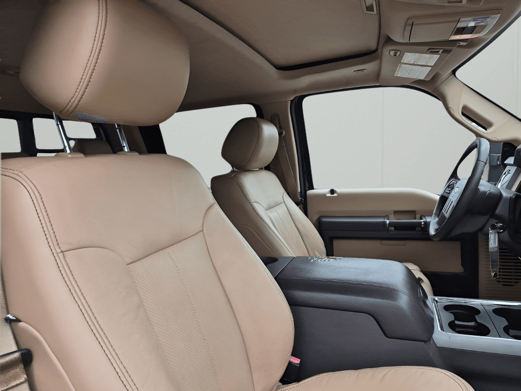 2015 Ford F-250SD - Image 15