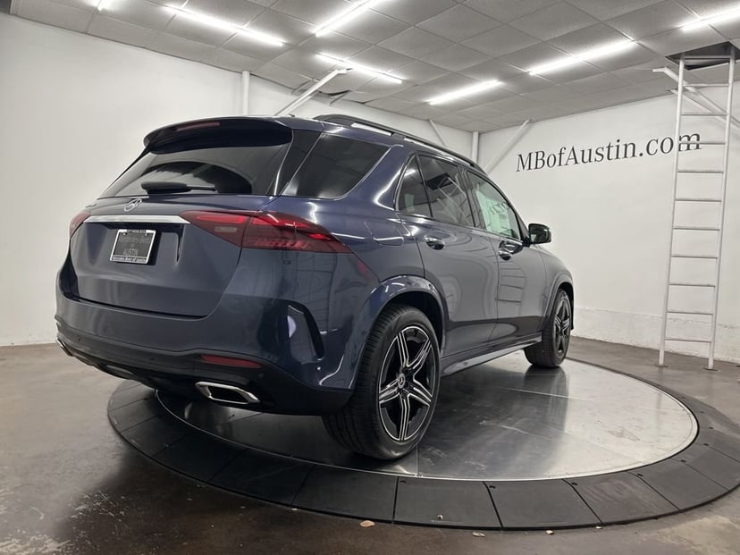 2026 Mercedes-Benz GLE - Image 7