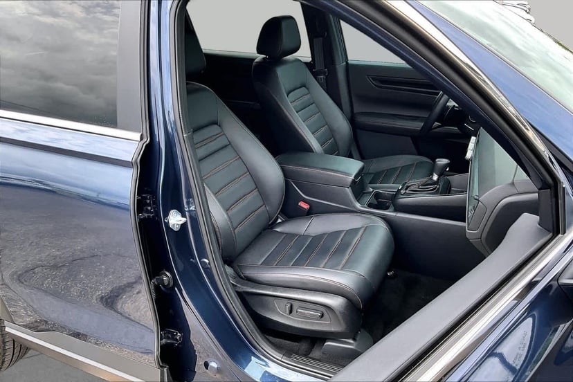 2025 Honda CR-V Hybrid - Image 9