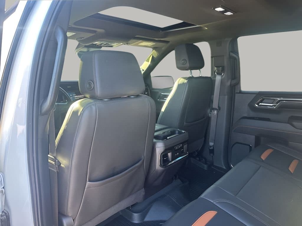 2024 GMC Sierra 1500 - Image 18