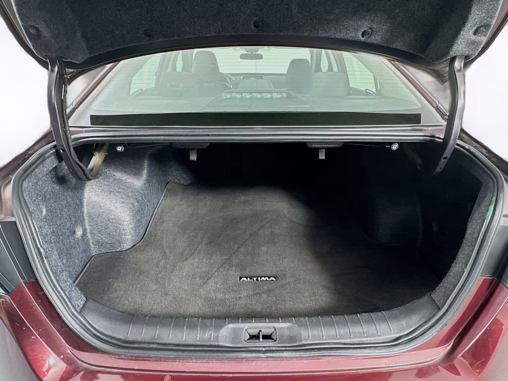 2024 NISSAN Altima - Image 31