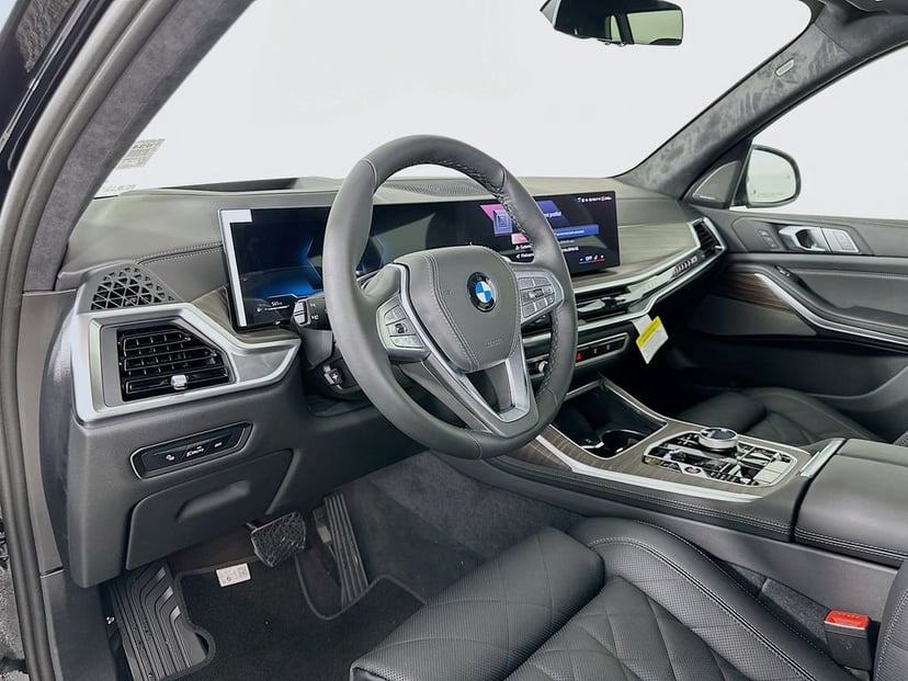 2026 BMW X7 - Image 9