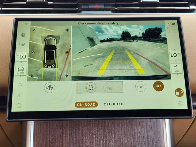 2026 Land Rover Range Rover - Image 16