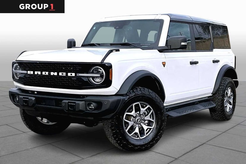 2025 Ford Bronco - Image 1