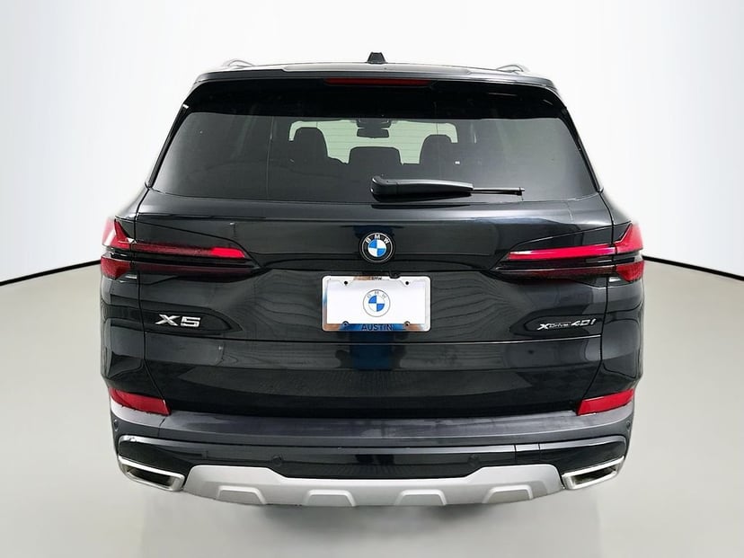 2026 BMW X5 - Image 6