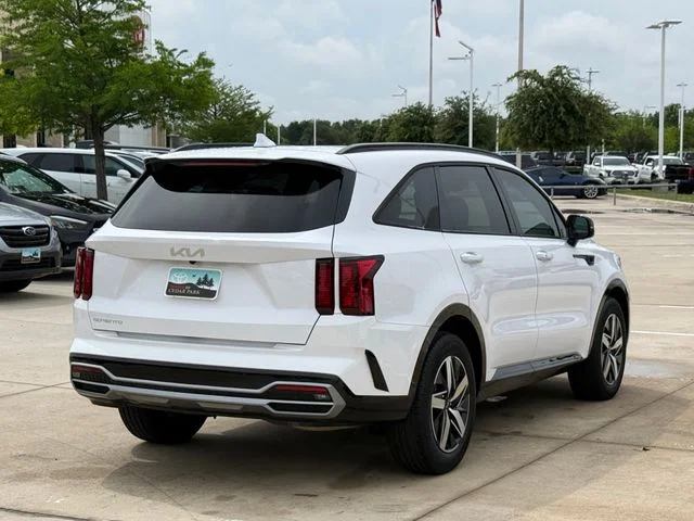 2023 Kia Sorento - Image 5