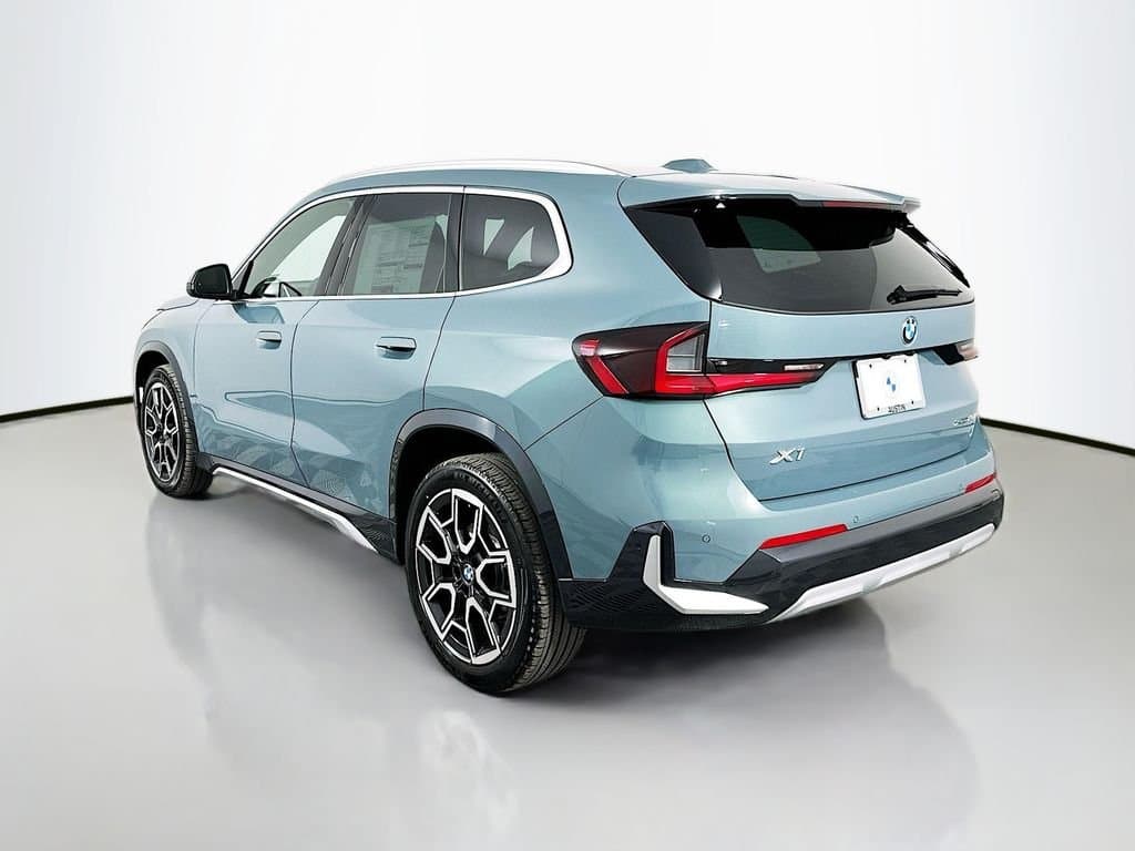2025 BMW X1 - Image 7