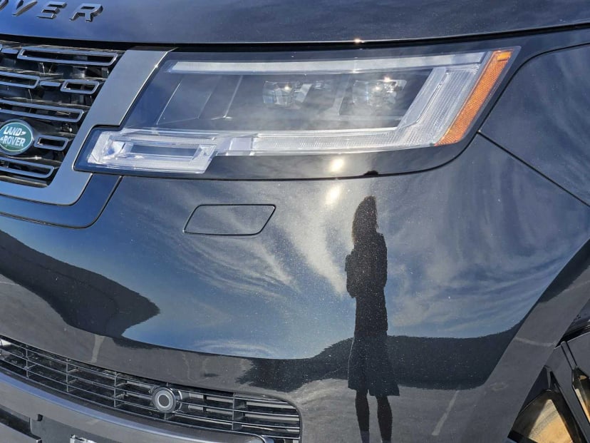 2026 LAND ROVER Range Rover - Image 8