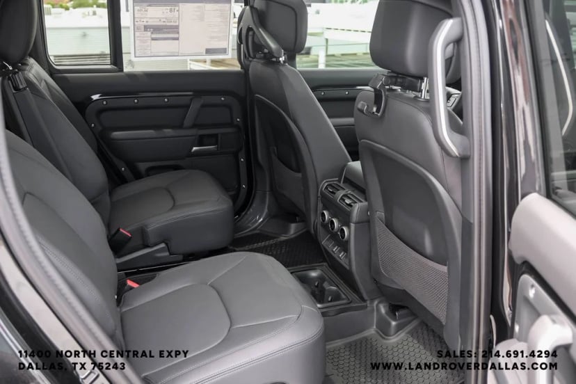 2026 Land Rover Defender 130 - Image 33