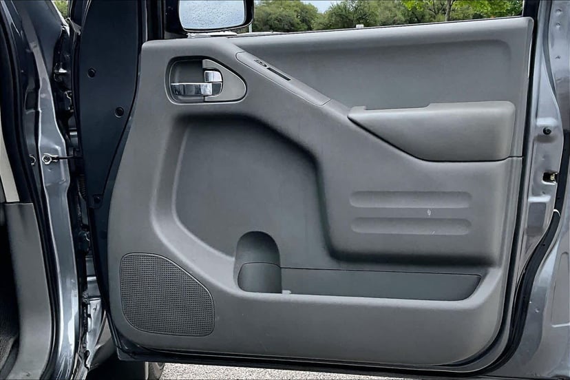 2019 Nissan Frontier - Image 23