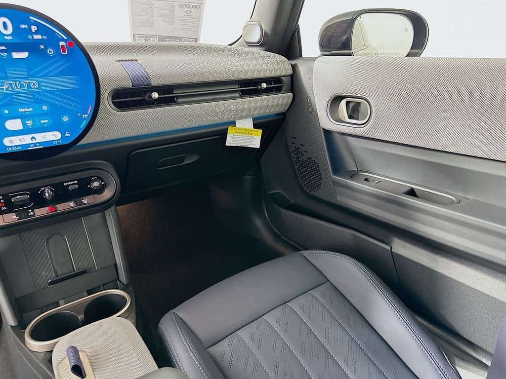 2025 MINI COOPER - Image 24