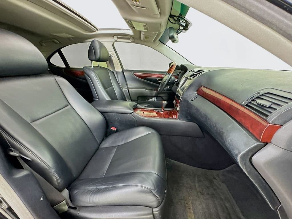 2007 LEXUS LS - Image 36