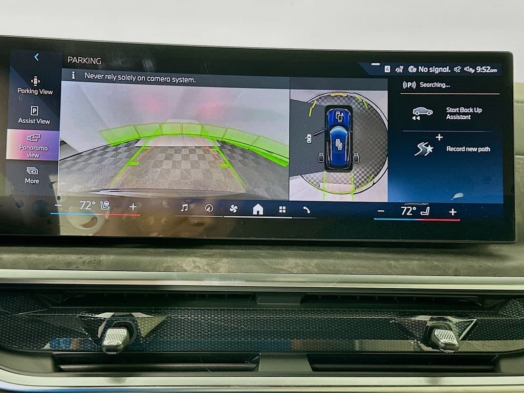 2026 BMW X5 - Image 13