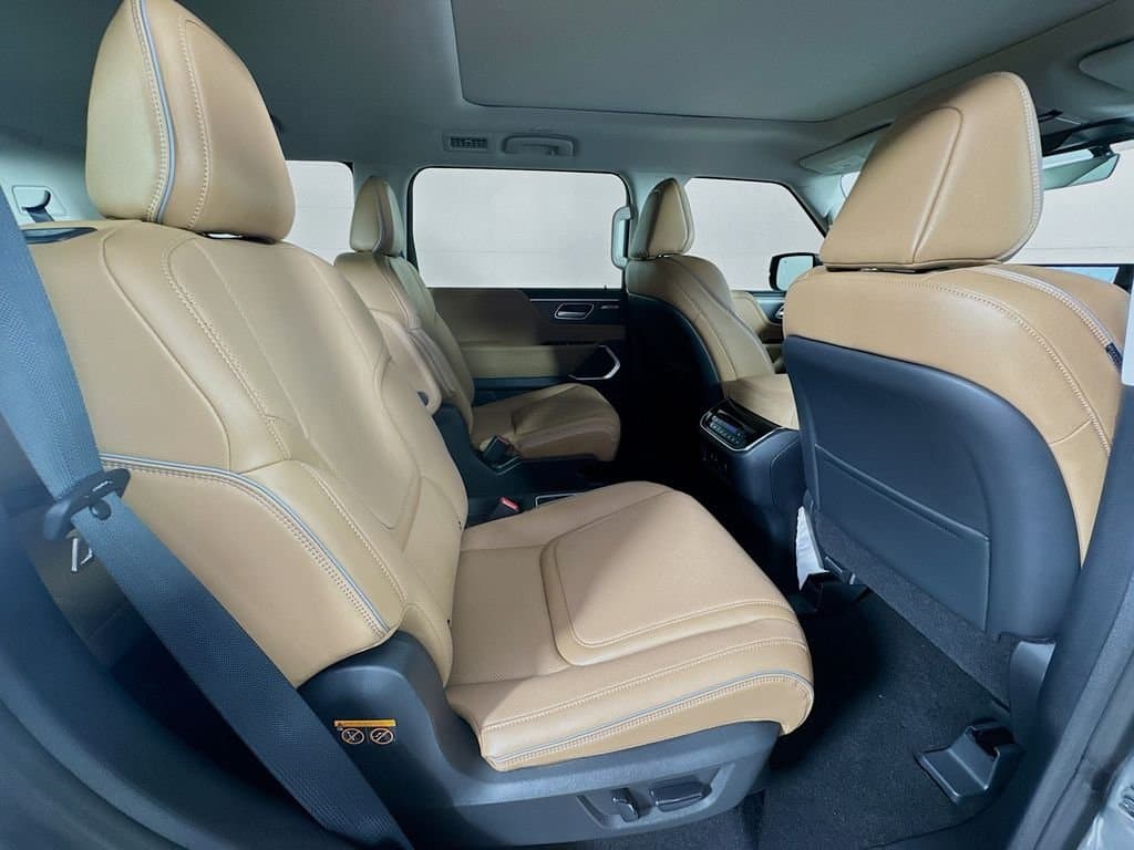 2026 INFINITI QX80 - Image 36