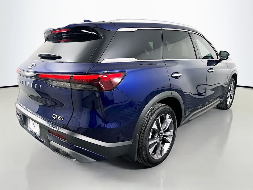 2022 INFINITI QX60 - Image 5