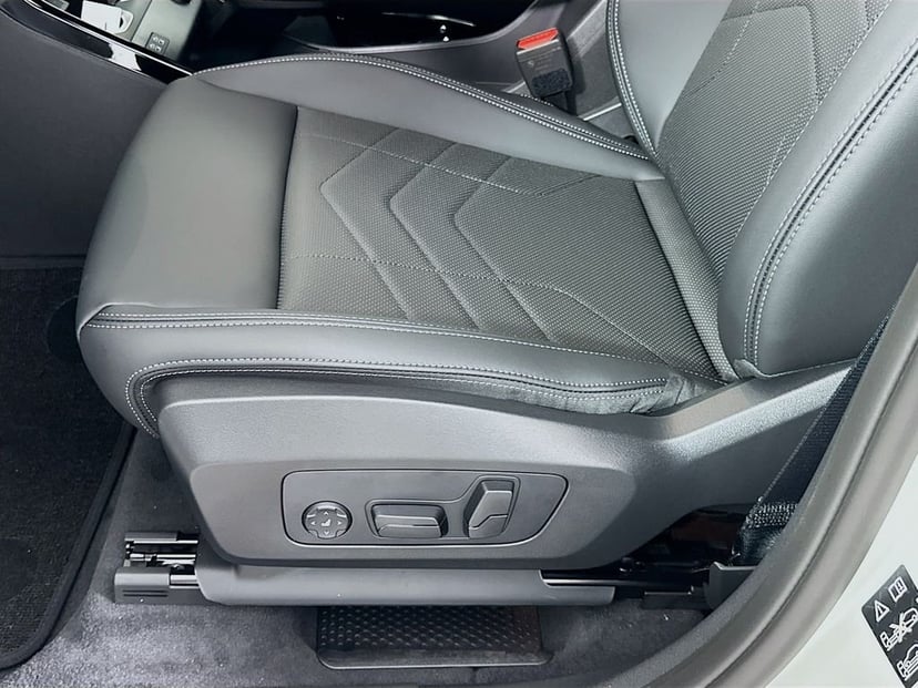 2026 BMW X1 - Image 21