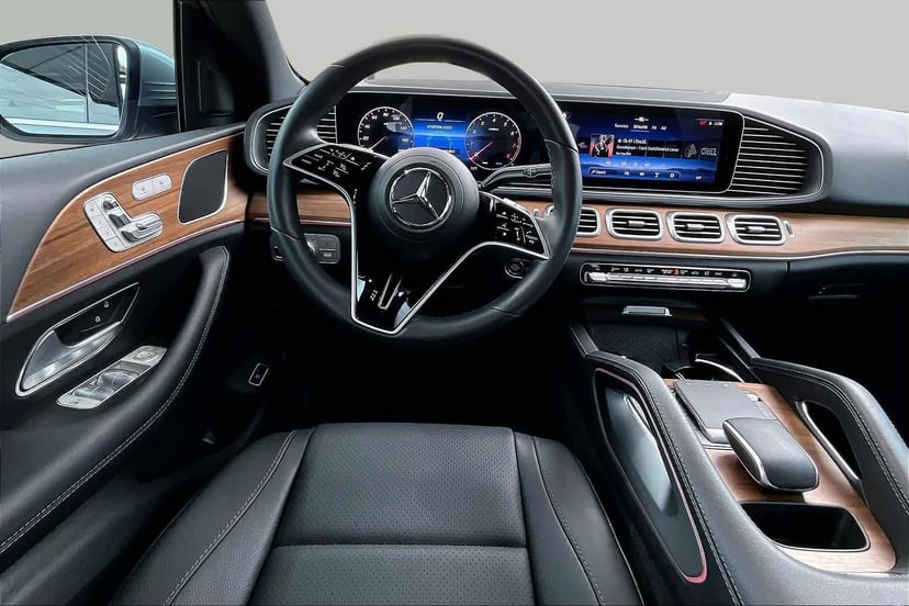 2025 Mercedes-Benz GLE 350 - Image 6