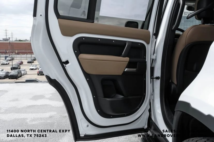 2026 Land Rover Defender 110 - Image 40