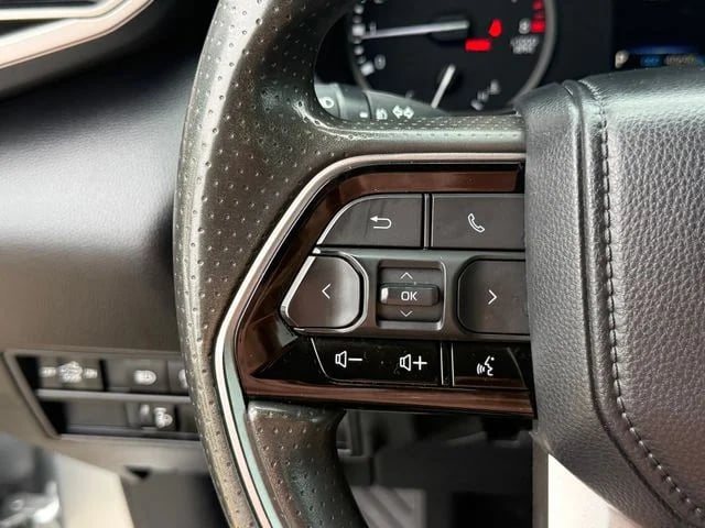 2022 Toyota Tundra - Image 11