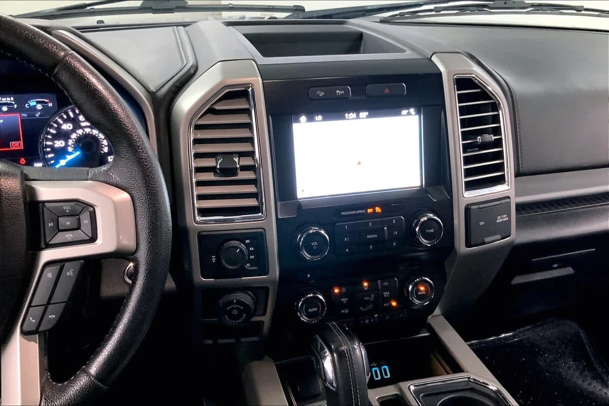 2016 Ford F-150 - Image 5