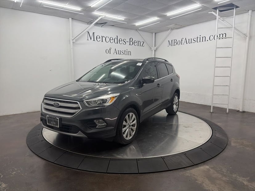 2019 Ford Escape - Image 1
