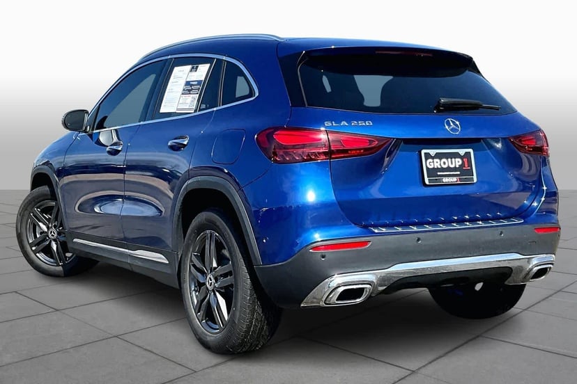 2025 Mercedes-Benz GLA 250 - Image 12