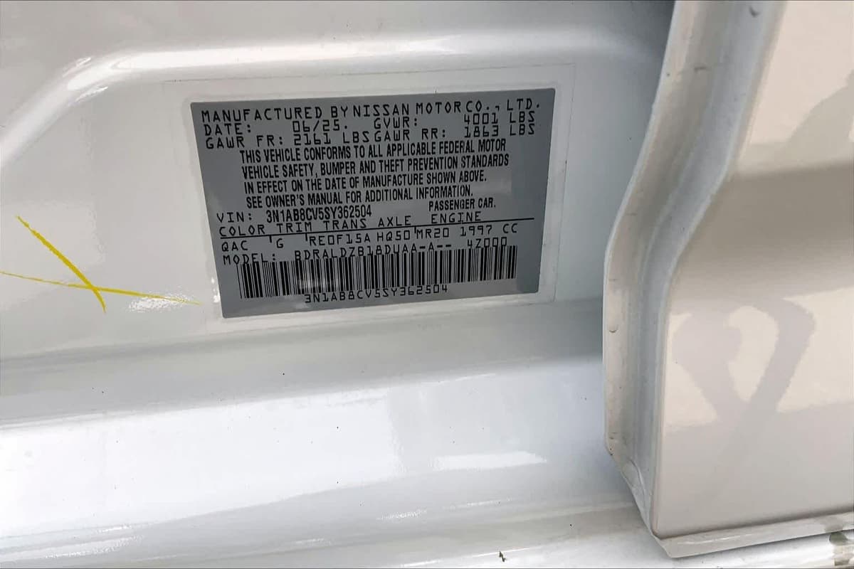 2025 Nissan Sentra - Image 33