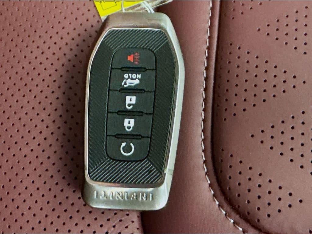 2026 INFINITI QX80 - Image 39