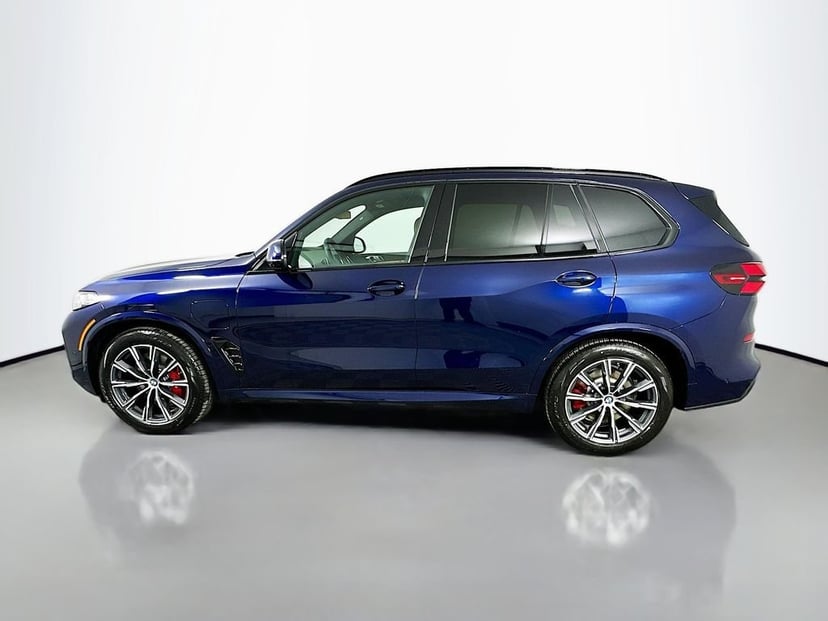 2026 BMW X5 - Image 8