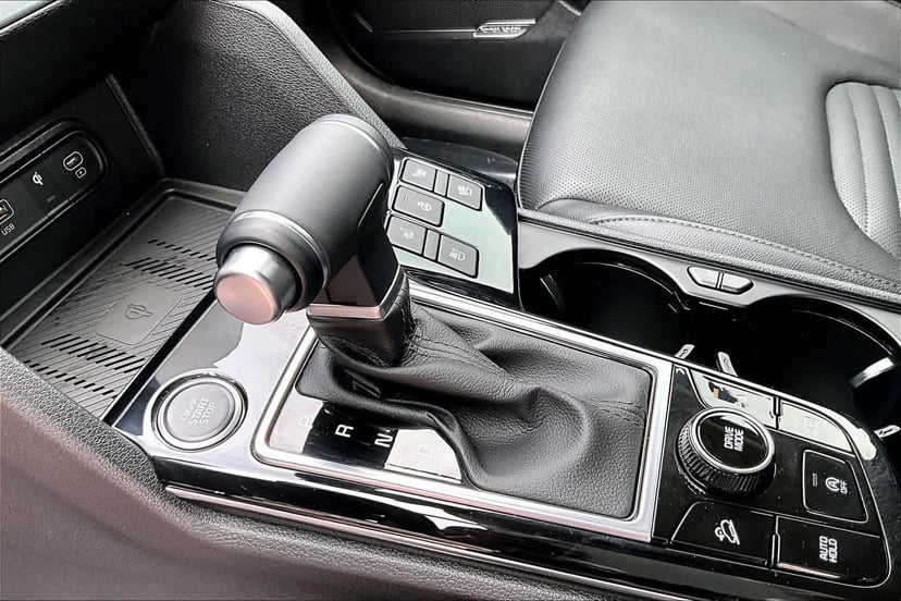 2024 Kia Sportage - Image 17
