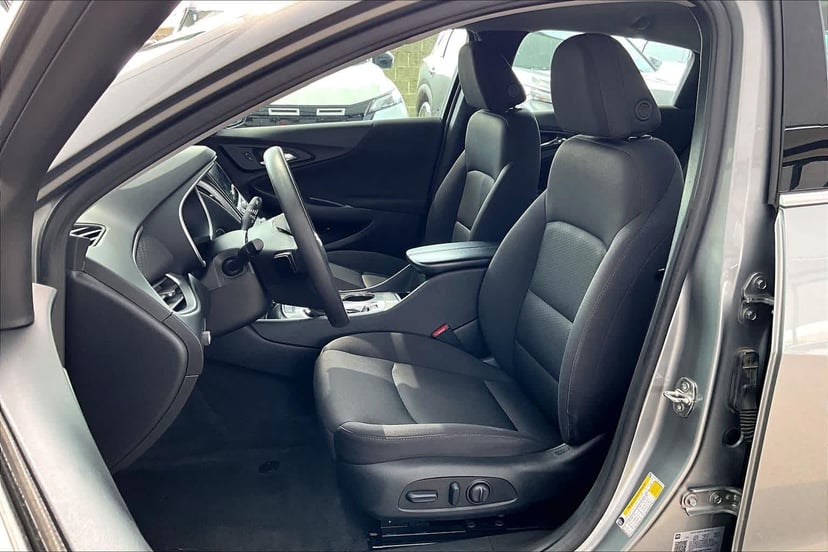 2024 Chevrolet Malibu - Image 8