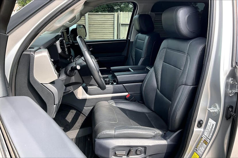 2022 Toyota Tundra - Image 8