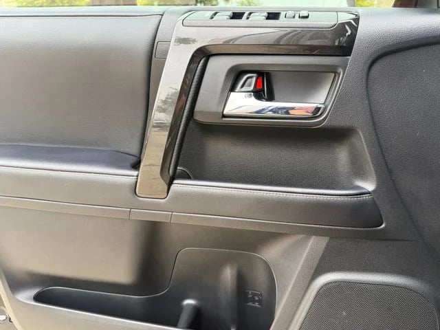 2023 Toyota 4Runner - Image 25