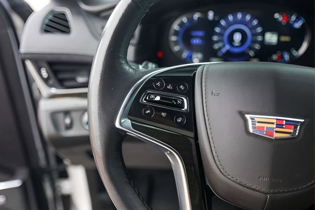 2020 Cadillac Escalade - Image 14