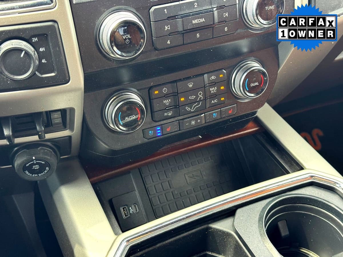 2021 Ford Super Duty F-350 Drw - Image 26