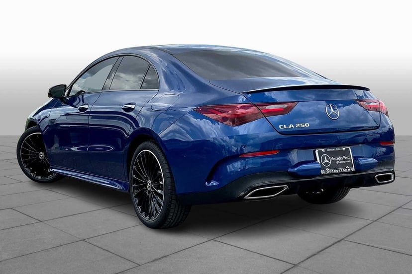 2025 Mercedes-Benz CLA 250 - Image 4