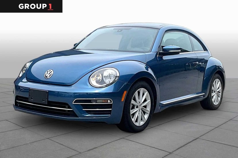 2018 Volkswagen Beetle - Image 1