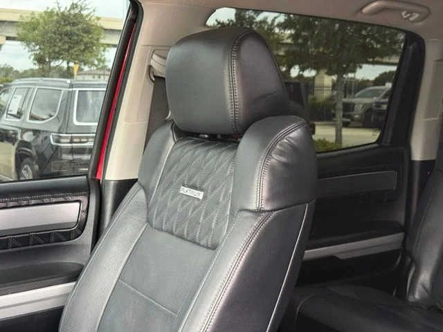 2019 Toyota Tundra - Image 15