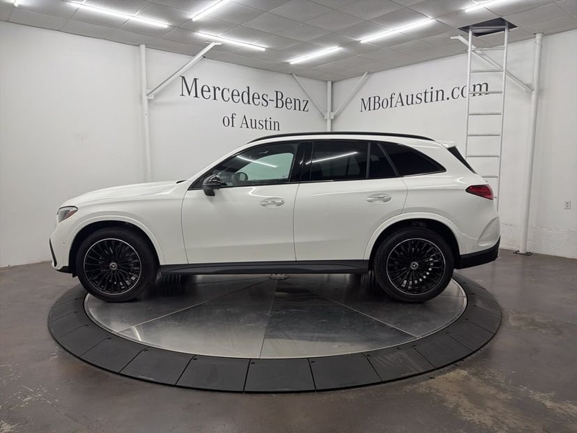 2026 Mercedes-Benz GLC - Image 1
