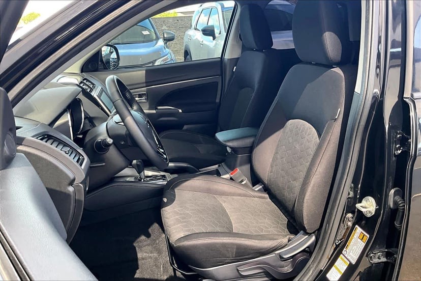2021 Mitsubishi Outlander Sport - Image 8