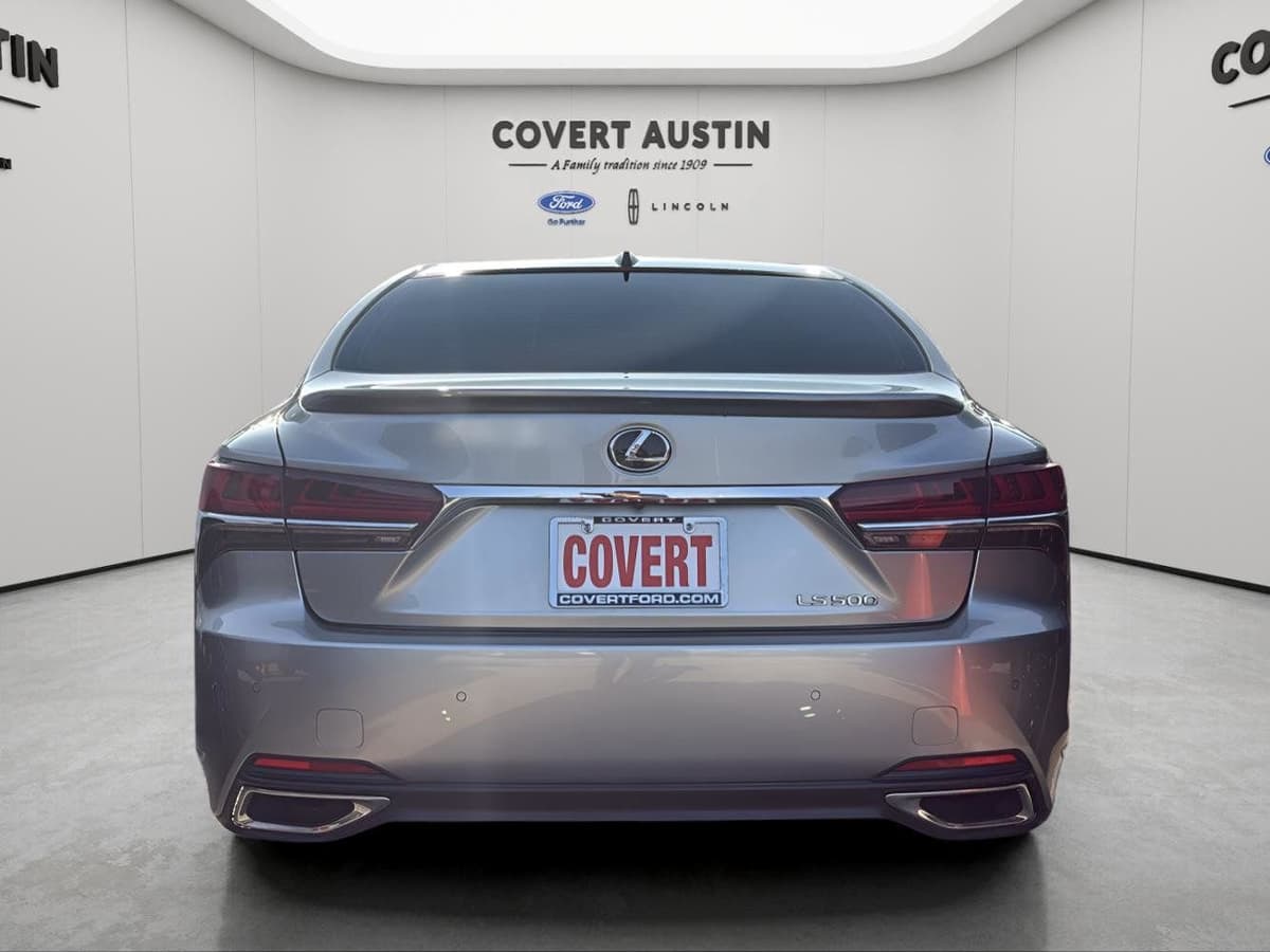 2018 Lexus LS - Image 4