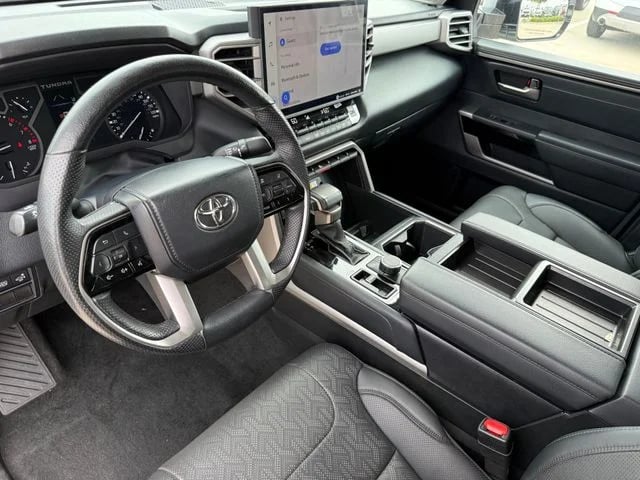 2022 Toyota Tundra - Image 9