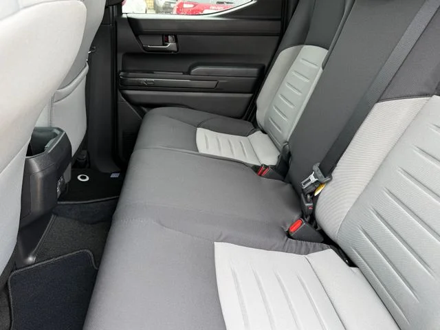 2026 Toyota Tacoma Hybrid - Image 25