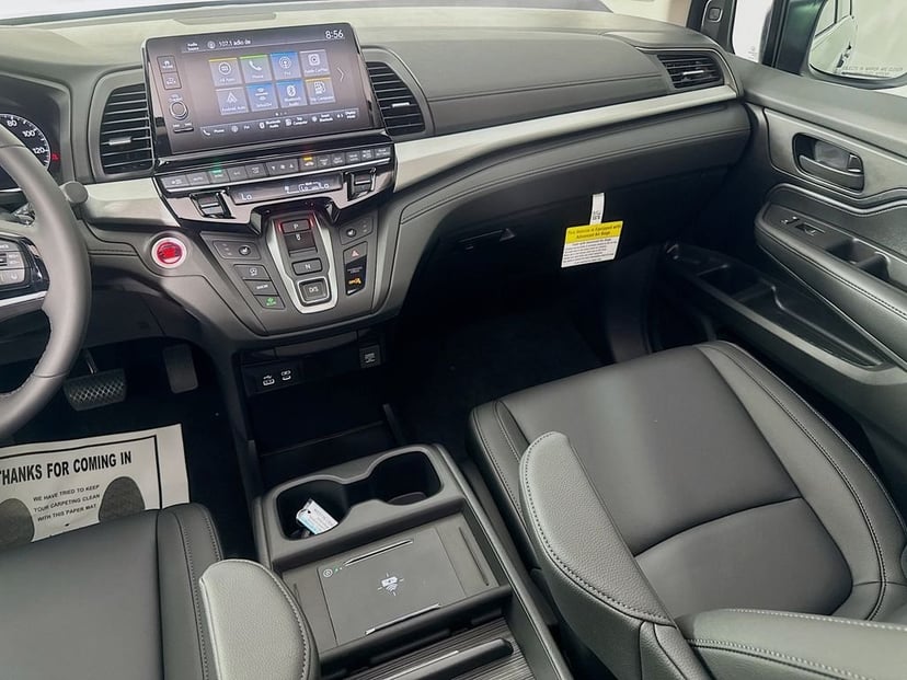 2026 Honda Odyssey - Image 34