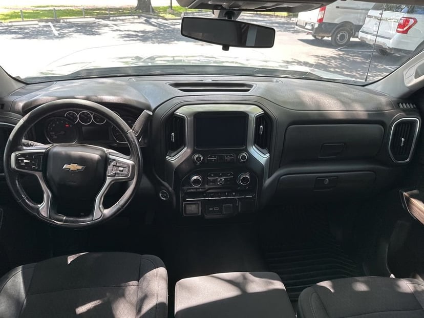 2021 Chevrolet Silverado 1500 - Image 18