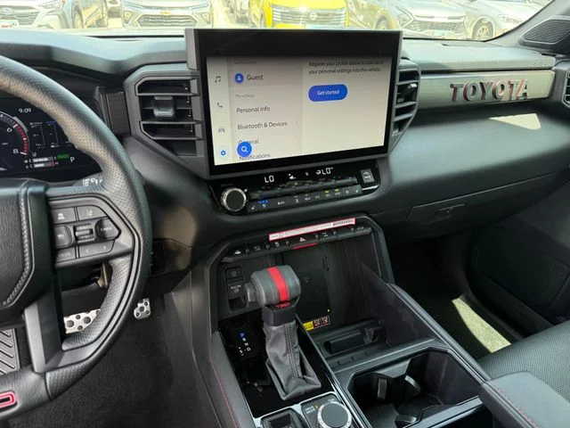 2025 Toyota Tundra Hybrid - Image 16