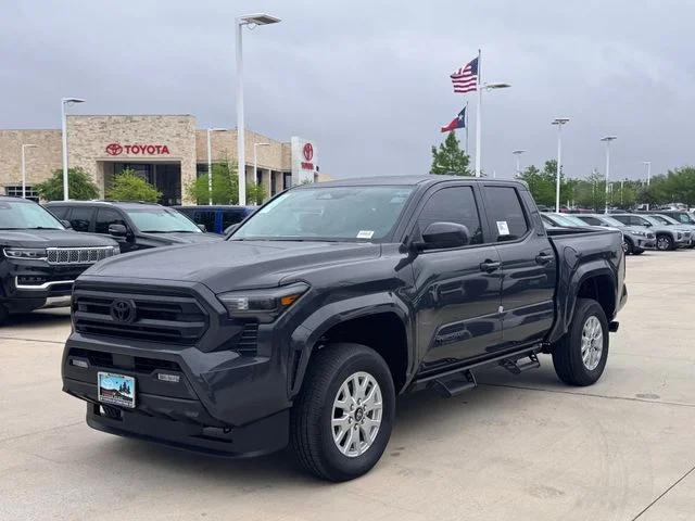 2026 Toyota Tacoma - Image 8