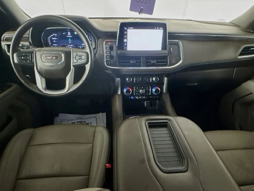 2022 GMC Yukon - Image 26