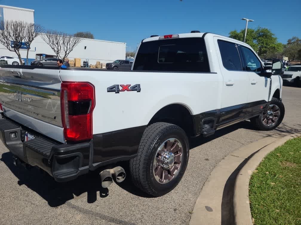 2024 Ford Super Duty F-250 Pickup - Image 4